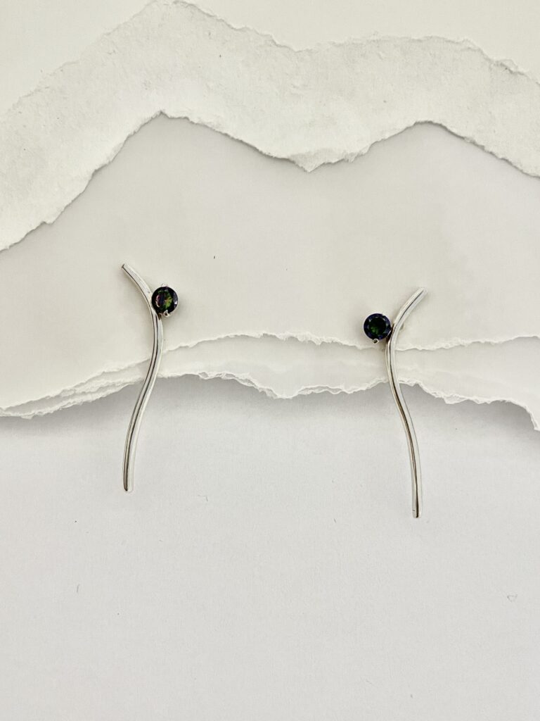 Brinco Brisa Aurora (Zircônia)